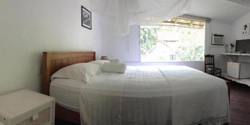 Casa Grande Flats Apartment Vila do Abraao Ngoại thất bức ảnh